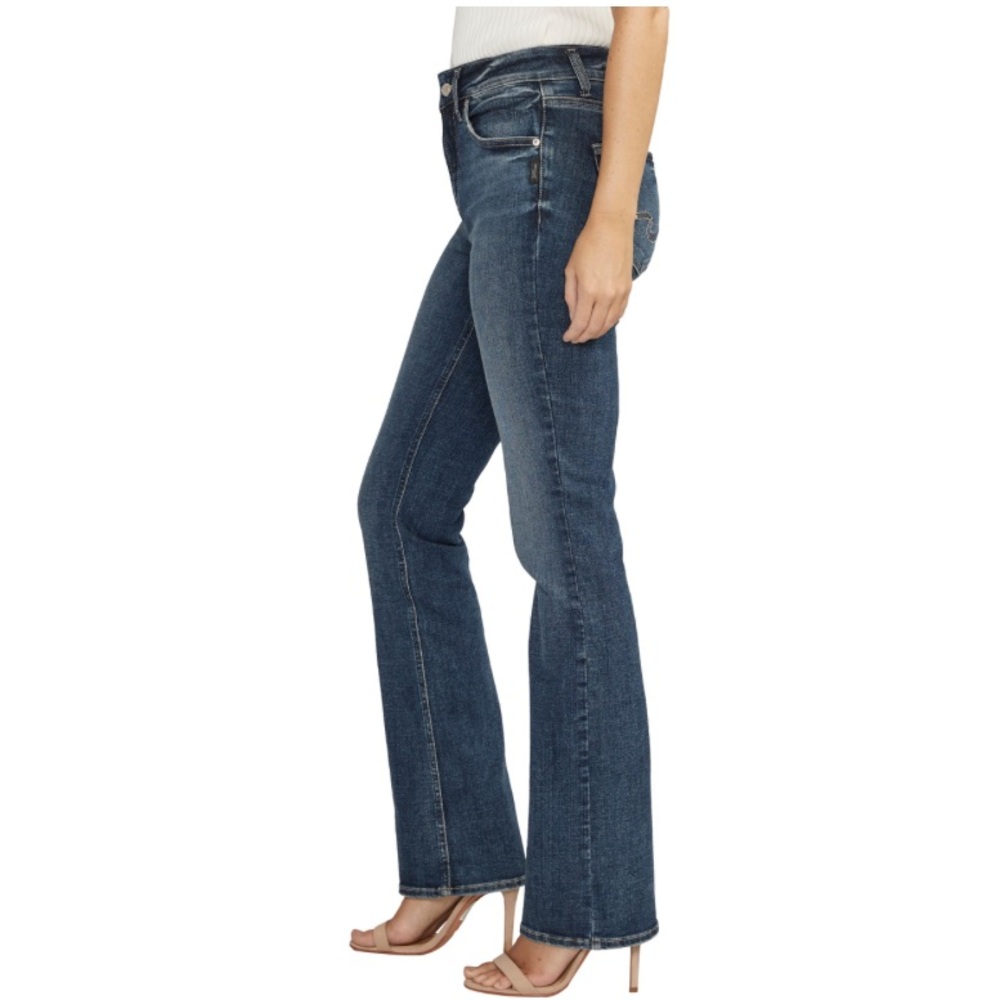 Silver jeans Avery slim boot cut jeans size 36 with 33” inseam